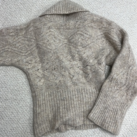 Oatmeal chunky button-down sweater - Picture 2 of 4
